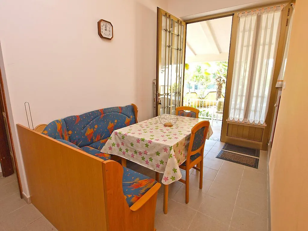 Apartment Rov 894 메덜린 크로아티아